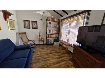 Vendo hermosa casa campestre en Chía
