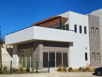 Departamento en zona Santa Fe, Tijuana, tres recamaras, Burdeos