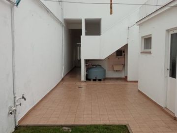 Casa para 2 Familias en venta en El Palomar