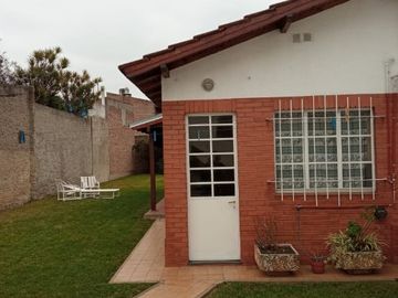 Casa para 2 Familias en venta en El Palomar