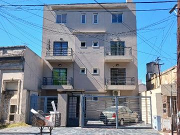 Departamento en venta en Lanus Oeste