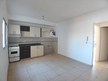 Departamento Tipo Casa en venta en Lanus Oeste