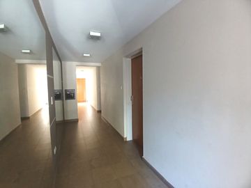 Departamento Tipo Casa en venta en Lanus Oeste