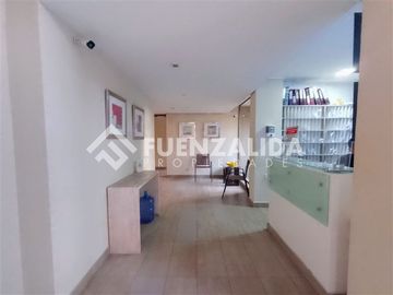 Departamento en Venta en Calle Esmeralda a pasos del Metro Lo Ovalle