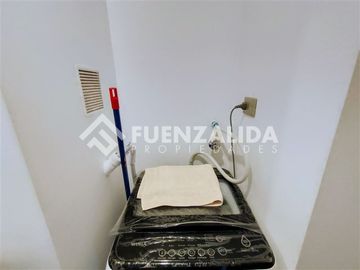 Departamento en Venta en Calle Esmeralda a pasos del Metro Lo Ovalle