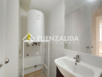 Departamento en Venta en Santa Petronila, cercano al metro Las Rejas