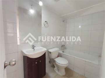 Departamento en Venta en Santa Petronila, cercano al metro Las Rejas
