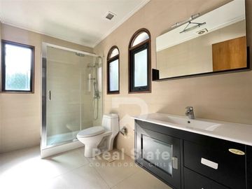 Casa en Venta en DANIEL DE LA VEGA CON ECHEQÑIQUE