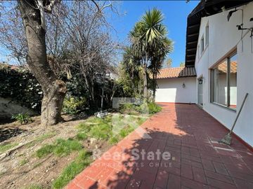 Casa en Venta en DANIEL DE LA VEGA CON ECHEQÑIQUE