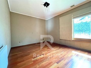 Casa en Venta en DANIEL DE LA VEGA CON ECHEQÑIQUE
