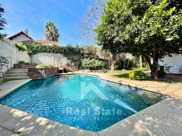 Casa en Venta en DANIEL DE LA VEGA CON ECHEQÑIQUE