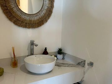 Departamento en Venta  2 ambientes con amarra - Barrio Nautico Canal Villanueva Tigre