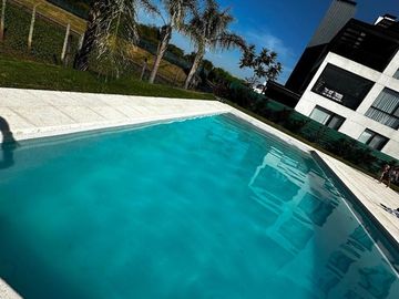Departamento en Venta  2 ambientes con amarra - Barrio Nautico Canal Villanueva Tigre