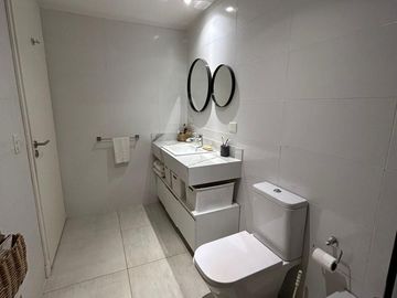 Departamento en Venta  2 ambientes con amarra - Barrio Nautico Canal Villanueva Tigre