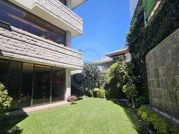 Casa en venta en Bosque de las Lomas