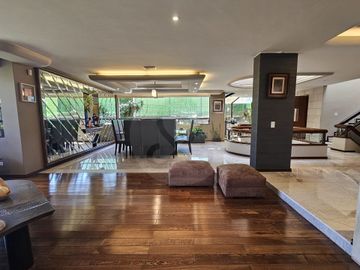 Casa en venta en Bosque de las Lomas