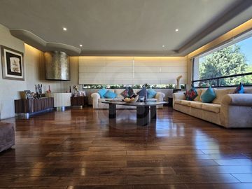 Casa en venta en Bosque de las Lomas