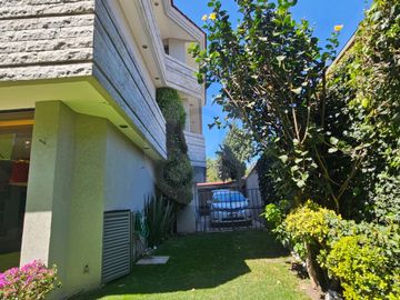 Casa en venta en Bosque de las Lomas