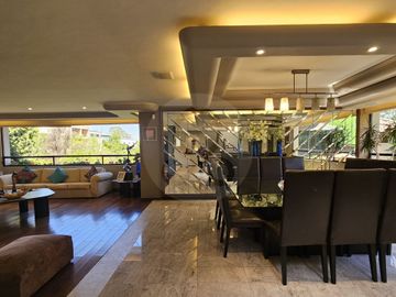 Casa en venta en Bosque de las Lomas