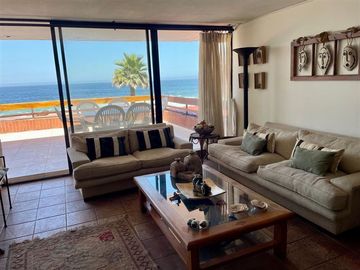 Departamento en Venta en Borgoño / reñaca