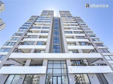 Departamento en Venta en Cond. Portal del Pacifico piso 11 Torre 3 (2 estac.)