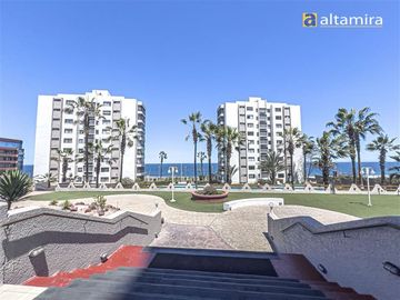 Departamento en Venta en Cond. Portal del Pacifico piso 11 Torre 3 (2 estac.)