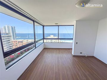 Departamento en Venta en Cond. Portal del Pacifico piso 11 Torre 3 (2 estac.)
