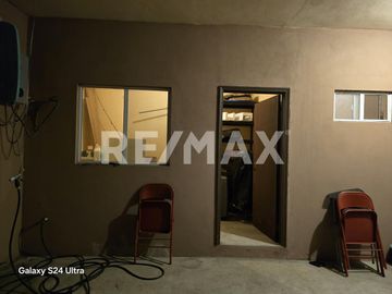 SE VENDE CASA BONITA Y MODERNA EN FRACC. VALLE DORADO - (3)