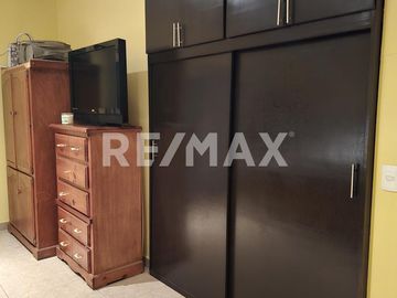 SE VENDE CASA BONITA Y MODERNA EN FRACC. VALLE DORADO - (3)