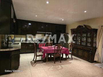 SE VENDE CASA BONITA Y MODERNA EN FRACC. VALLE DORADO - (3)