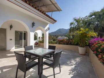 Hacienda Oasis