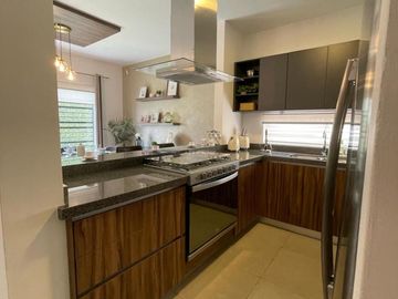 VENTA DE CASA EN APODACA, NUEVO LEÓN MEXICO MON- Modelo- ATT