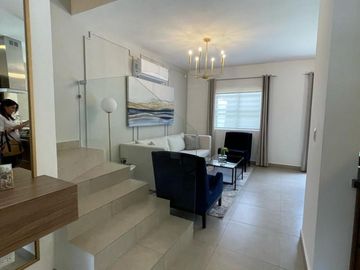 VENTA DE CASA EN APODACA, NUEVO LEÓN MEXICO MON- Modelo- ATT