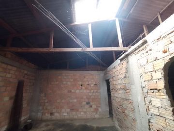 Amplio Terreno cerca a Av. Avelardo Quiñones - Loreto