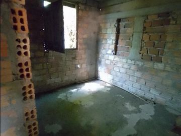 Amplio Terreno cerca a Av. Avelardo Quiñones - Loreto