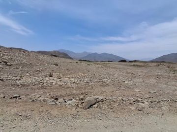 En Venta Gran Terreno de 6.9 Ha en Viru-La Libertad