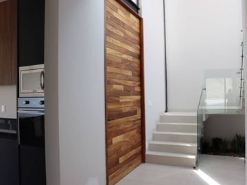 Casa en Venta en Fracc. ALTOZANO, Colima, Colima.