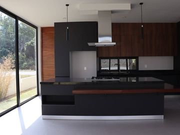 Casa en Venta en Fracc. ALTOZANO, Colima, Colima.