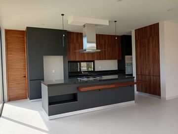Casa en Venta en Fracc. ALTOZANO, Colima, Colima.