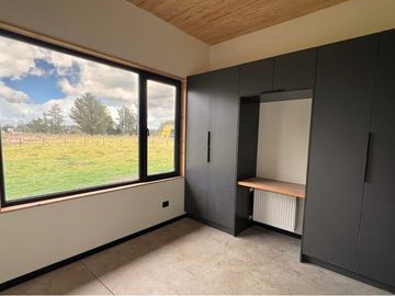 Moderna casa en condominio La Reserva Frutillar