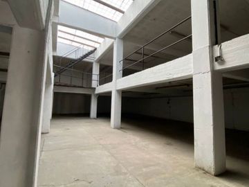 BODEGA EN VENTA A 5 MINUTOS DE PLAZA FORUM TLAQUEPAQUE