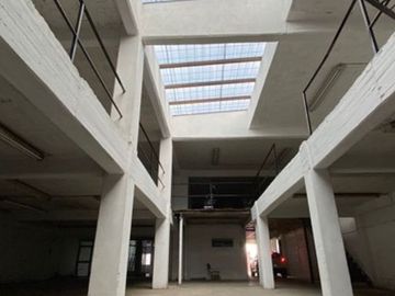 BODEGA EN VENTA A 5 MINUTOS DE PLAZA FORUM TLAQUEPAQUE