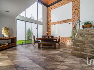 Casa en Venta en Carrara 223, Residencial Italia, 76179, Queretaro, Queretaro, México