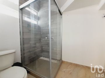 Casa en Venta con Alberca y Jardín en Morelos $2,900,000