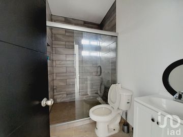 Casa en Venta con Alberca y Jardín en Morelos $2,900,000