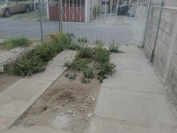 CASA EN VENTA EN LOS HEROES IXTAPALUCA DE DOS NIVELES