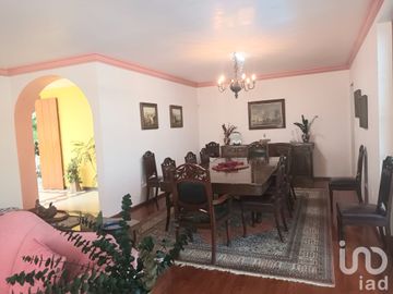 RESIDENCIA PROPIA PARA RESTAURANTE, SPA O CASA HABITACIÓN EN TETELA DEL MONTE