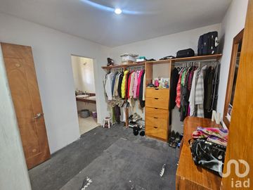 Casa en Venta en Arroyo las Cuevas, La Cañada Juriquilla, Queretaro, Queretaro, C.P. 76230