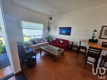 Casa en Venta en Arroyo las Cuevas, La Cañada Juriquilla, Queretaro, Queretaro, C.P. 76230