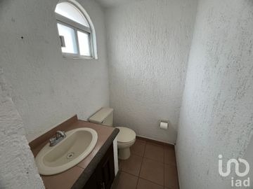 Casa en venta en Ejido Modelo Querétaro Fraccionamiento Villa Jardín